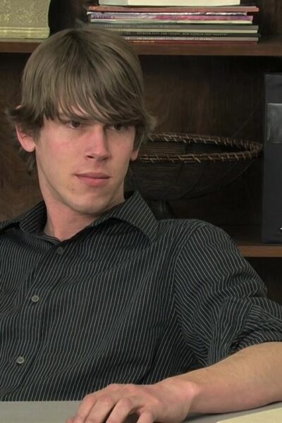 Hot twinks give first bjs
