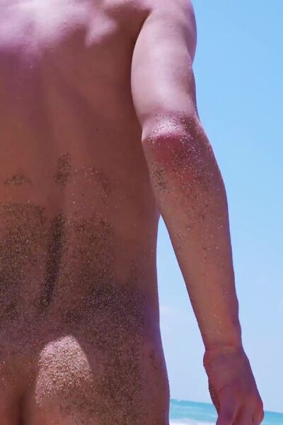Jess – nudist beach
