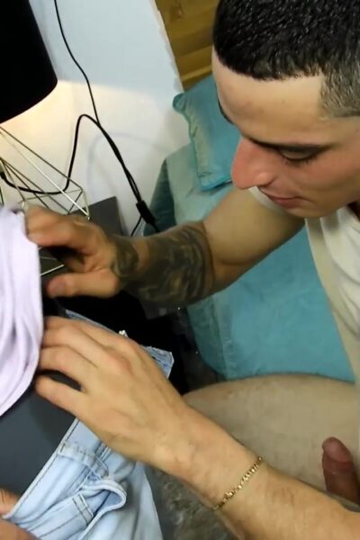 Castro turns xray into his bottom