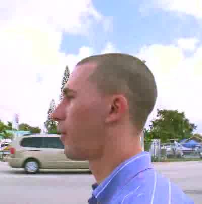 Pimpin’ aint easy, thug huntin is!