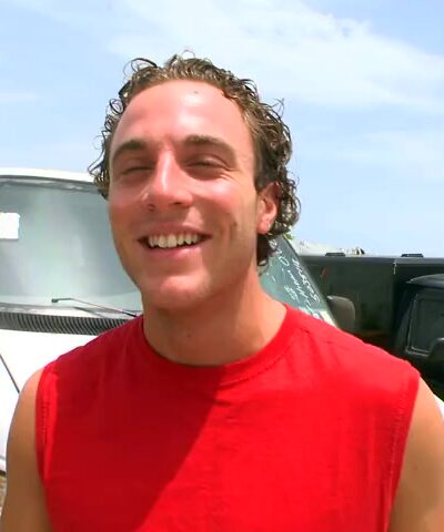 Mathew mcconaugay railing the thug