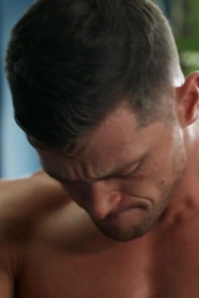 Deacon riley – bareback