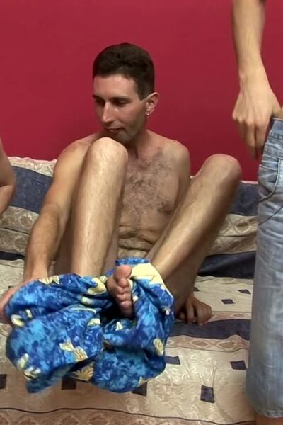 Two twinks fuck a bottom